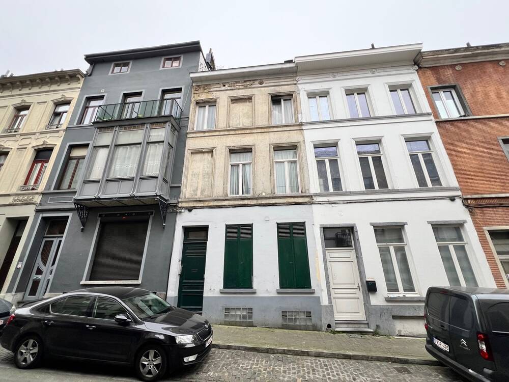 Huis te  koop in Schaarbeek 1030 495000.00€ 3 slaapkamers 400.00m² - Zoekertje 309168