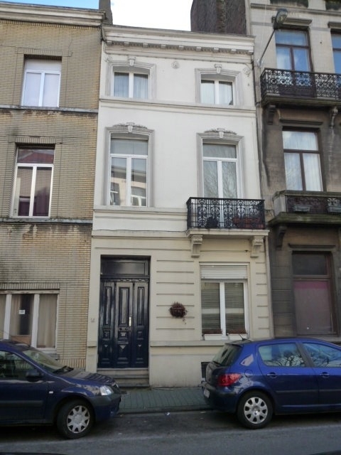 Huis te  koop in Sint-Jans-Molenbeek 1080 410000.00€ 3 slaapkamers 228.00m² - Zoekertje 306432