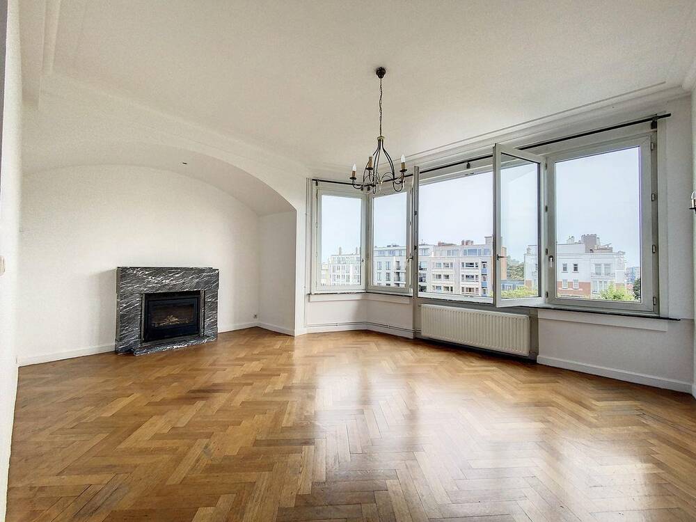 Appartement à louer à Schaerbeek 1030 1300.00€ 2 chambres 74.00m² - annonce 307691