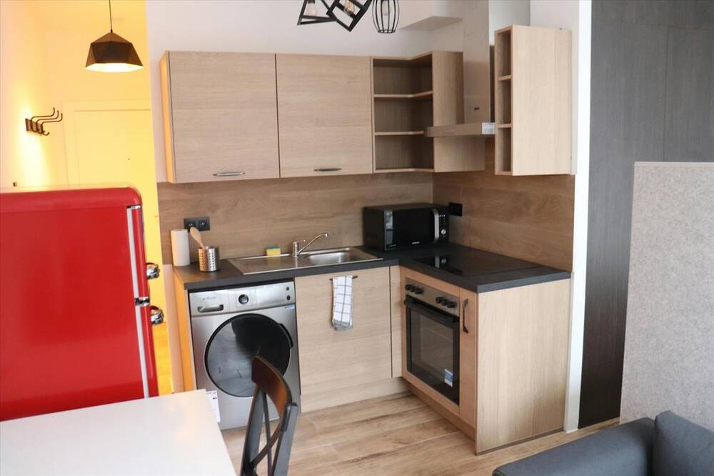 Appartement à louer à Saint-Josse-ten-Noode 1210 1000.00€  chambres m² - annonce 309553