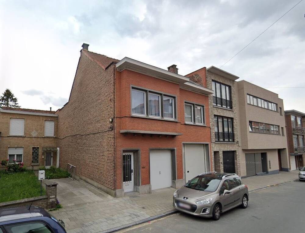 Parking & garage te  koop in Anderlecht 1070 395000.00€ 0 slaapkamers m² - Zoekertje 310537