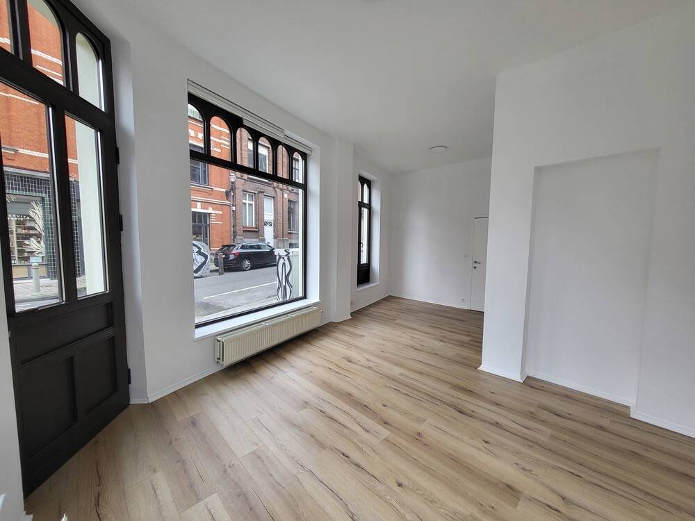 Handelszaak te  huur in Elsene 1050 1600.00€  slaapkamers 45.00m² - Zoekertje 310713