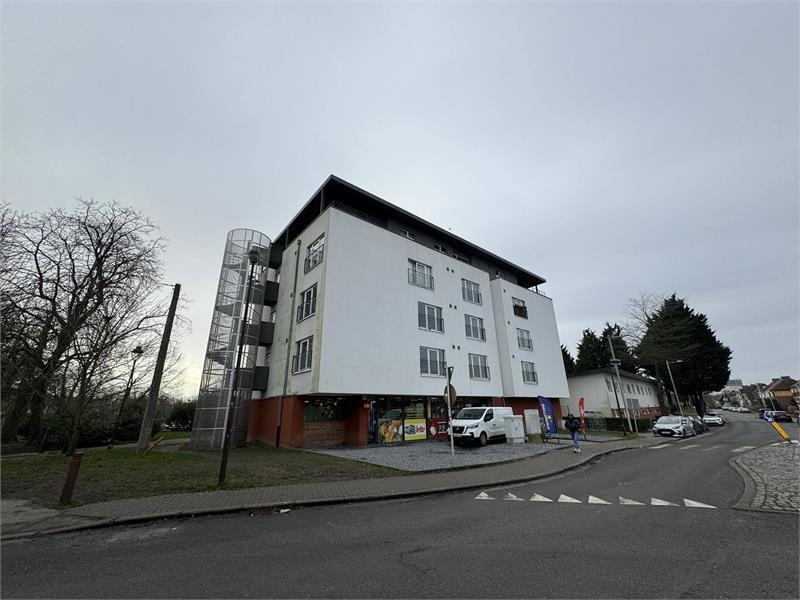 Studio te  huur in Bergen 7000 490.00€  slaapkamers 27.00m² - Zoekertje 312412