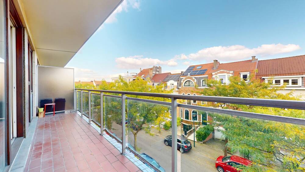 Appartement te  koop in Sint-Lambrechts-Woluwe 1200 275000.00€ 1 slaapkamers 79.00m² - Zoekertje 311294