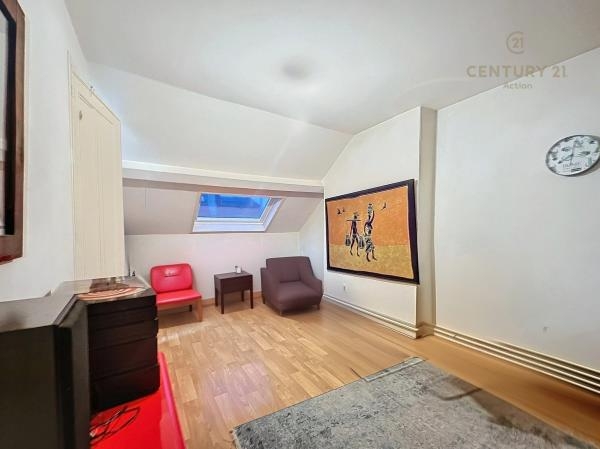 Appartement à louer à Schaerbeek 1030 725.00€  chambres 33.00m² - annonce 311566