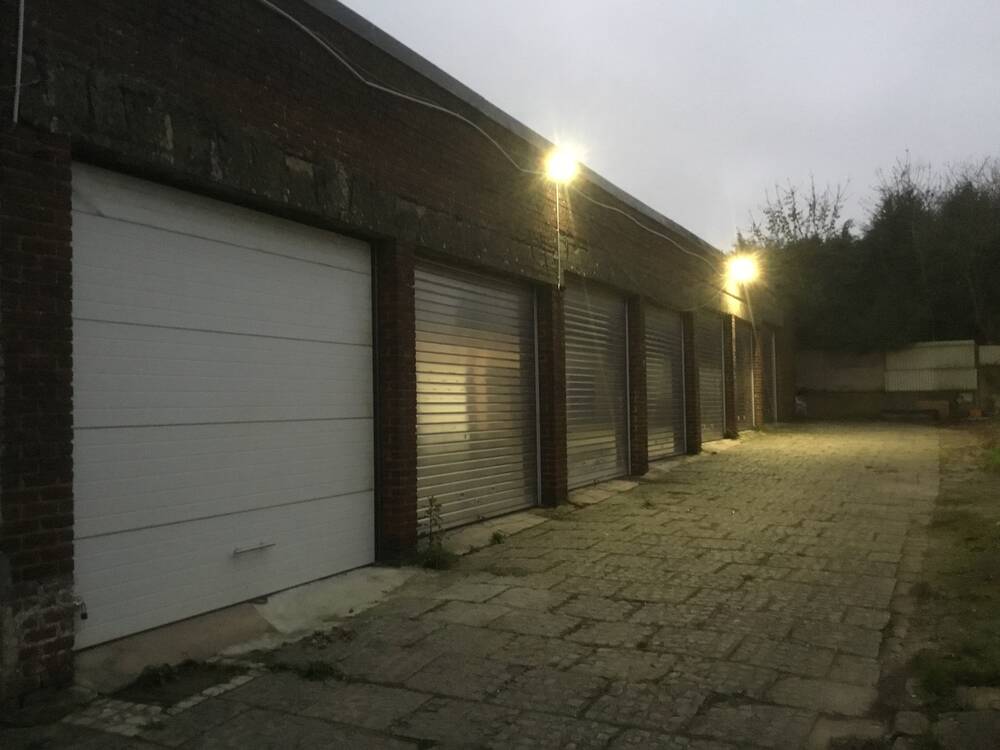 Parking / garage à vendre à Charleroi 6000 235000.00€ 0 chambres m² - annonce 310988