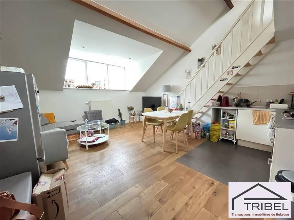 Appartement te  huur in Brussel 1000 1100.00€ 1 slaapkamers 68.00m² - Zoekertje 313102