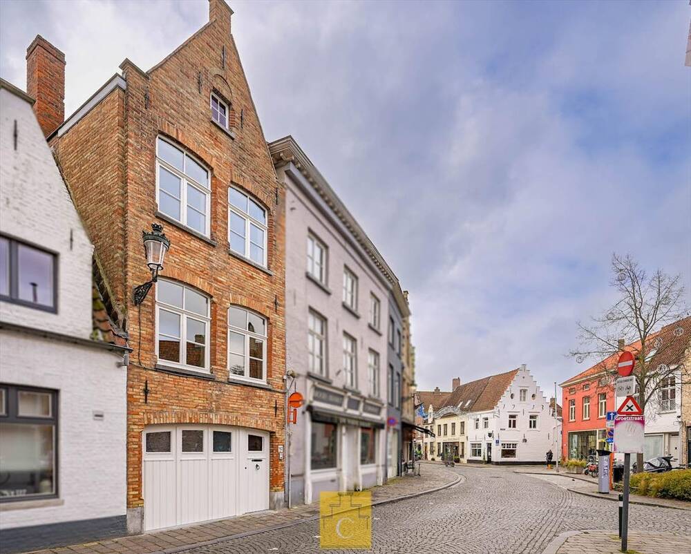 Huis te  huur in Brugge 8000 1100.00€ 2 slaapkamers m² - Zoekertje 313341