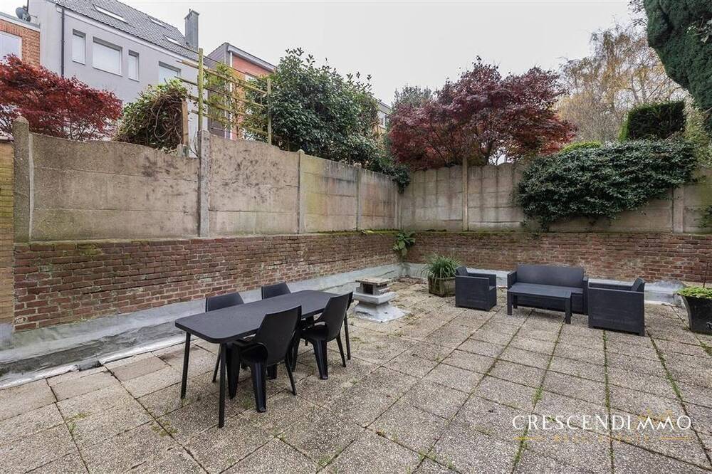 Appartement à louer à Woluwe-Saint-Lambert 1200 1590.00€ 1 chambres 50.00m² - annonce 313275