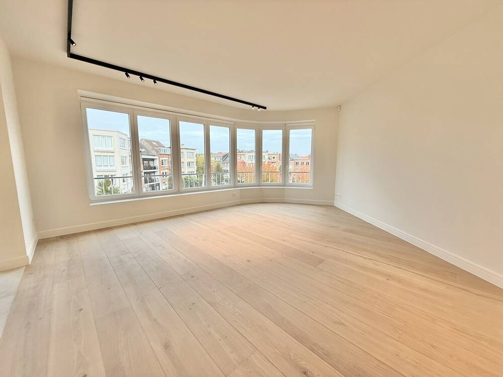 Appartement à louer à Woluwe-Saint-Lambert 1200 2500.00€ 3 chambres 140.00m² - annonce 313377