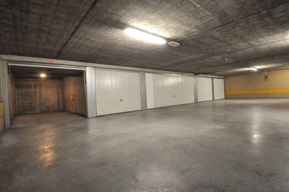 Parking / garage à louer à Knokke-Heist 8300 150.00€  chambres m² - annonce 313434