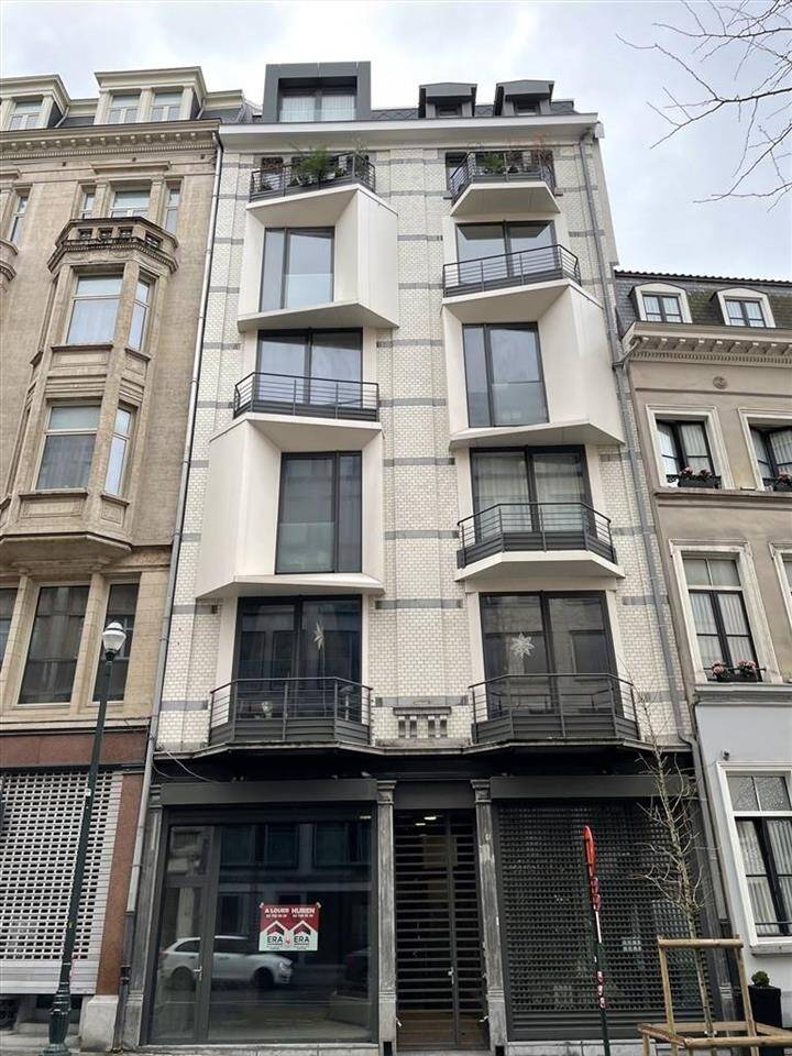 Appartement à louer à Bruxelles 1000 1300.00€ 2 chambres 80.00m² - annonce 313333