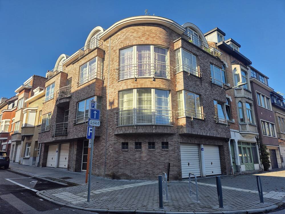 Studio te  huur in Sint-Lambrechts-Woluwe 1200 900.00€ 1 slaapkamers 54.00m² - Zoekertje 312607