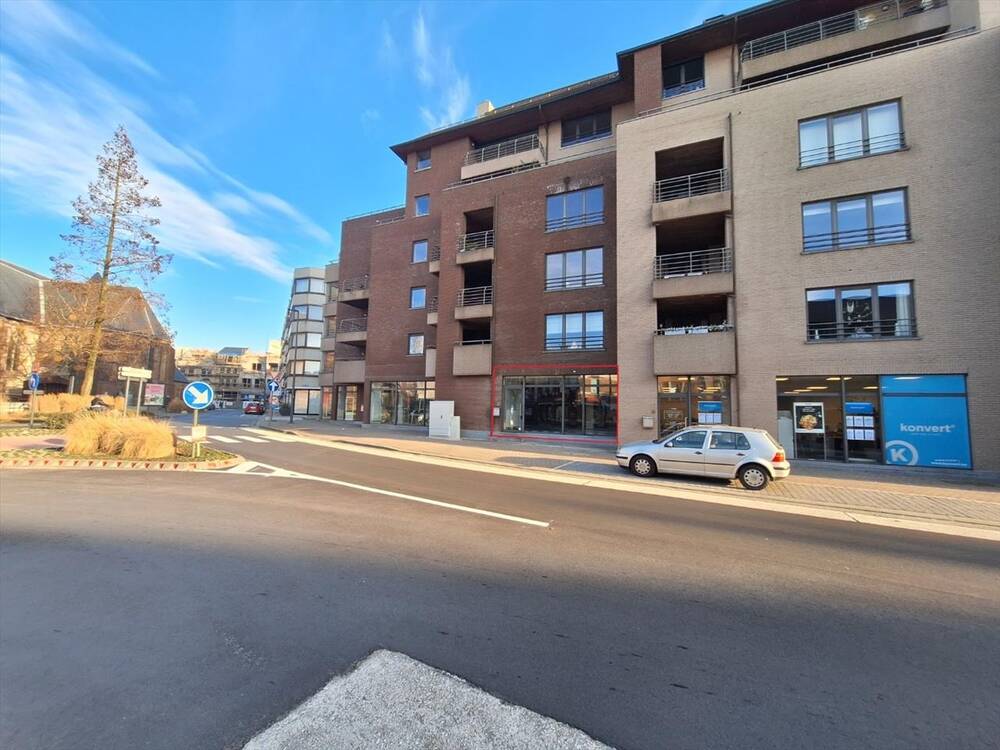 Commerce à louer à Roulers 8800 1625.00€  chambres 148.00m² - annonce 313485