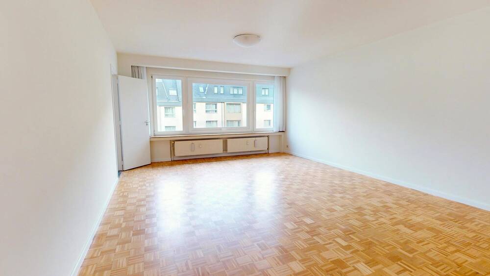 Appartement te  in Sint-Lambrechts-Woluwe 1200 1200.00€ 2 slaapkamers 96.00m² - Zoekertje 317608