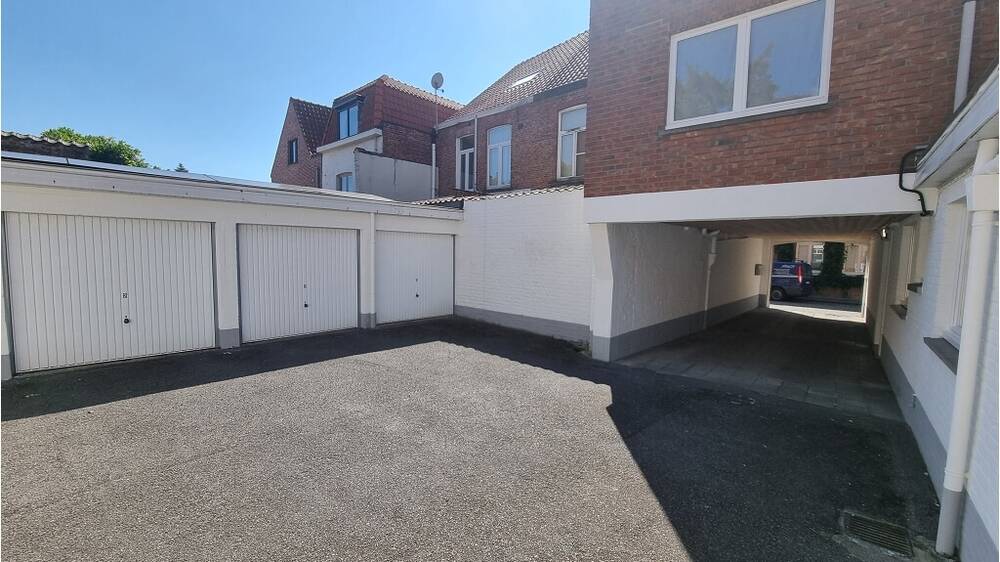 Box à louer à Bruges 8000 90.00€ 0 chambres m² - annonce 322025