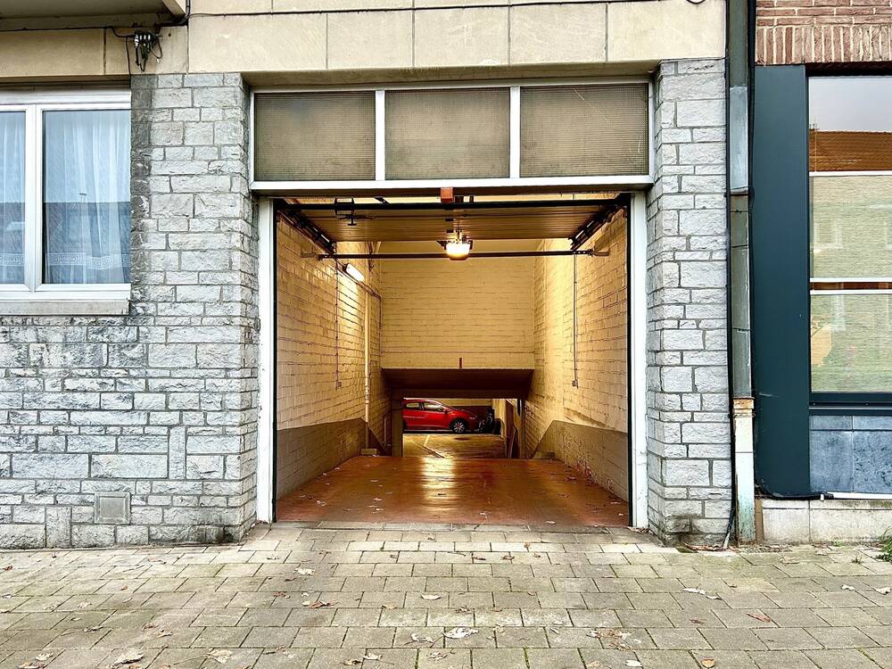 Parking te  koop in Sint-Lambrechts-Woluwe 1200 22500.00€  slaapkamers 15.00m² - Zoekertje 321433