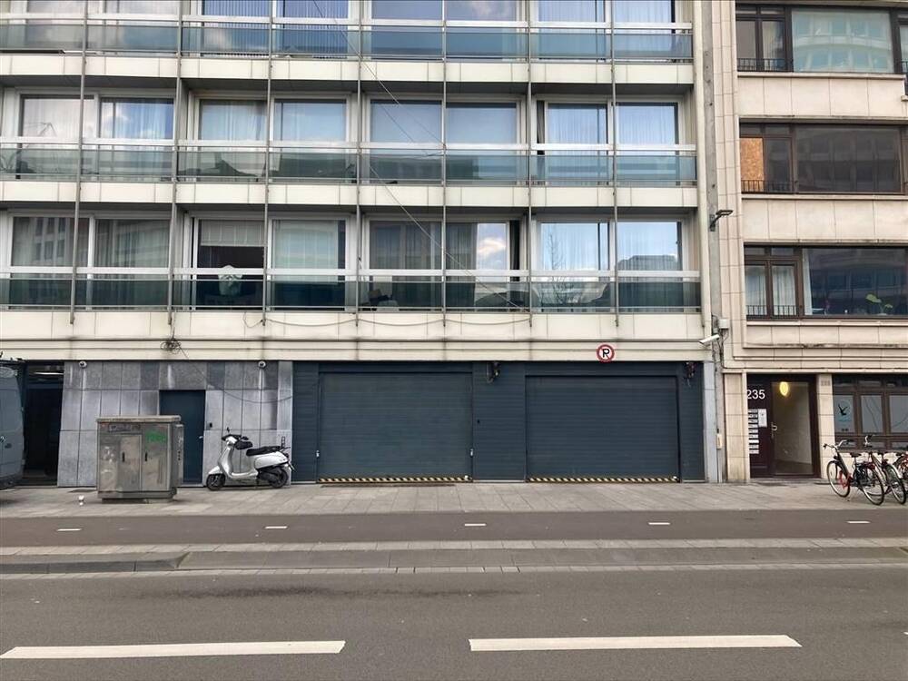 Parking à vendre à Anvers 2000 26500.00€  chambres m² - annonce 324022