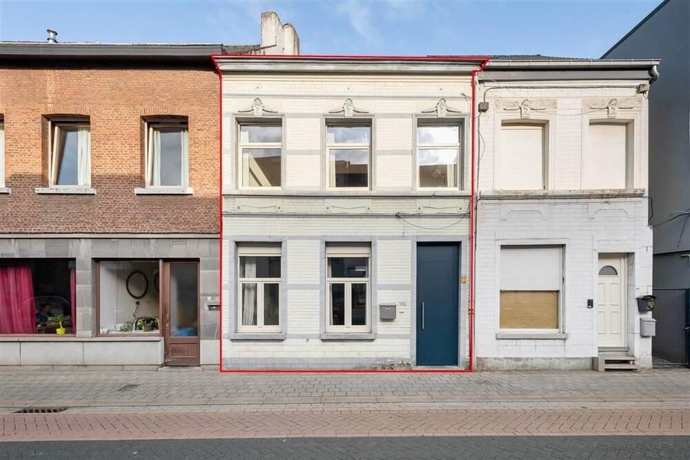 Herenhuis te  koop in Mechelen 2800 370000.00€ 2 slaapkamers 141.00m² - Zoekertje 326330