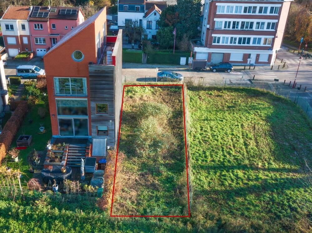 Terrain à vendre à Berchem-Sainte-Agathe 1082 225000.00€  chambres m² - annonce 332646