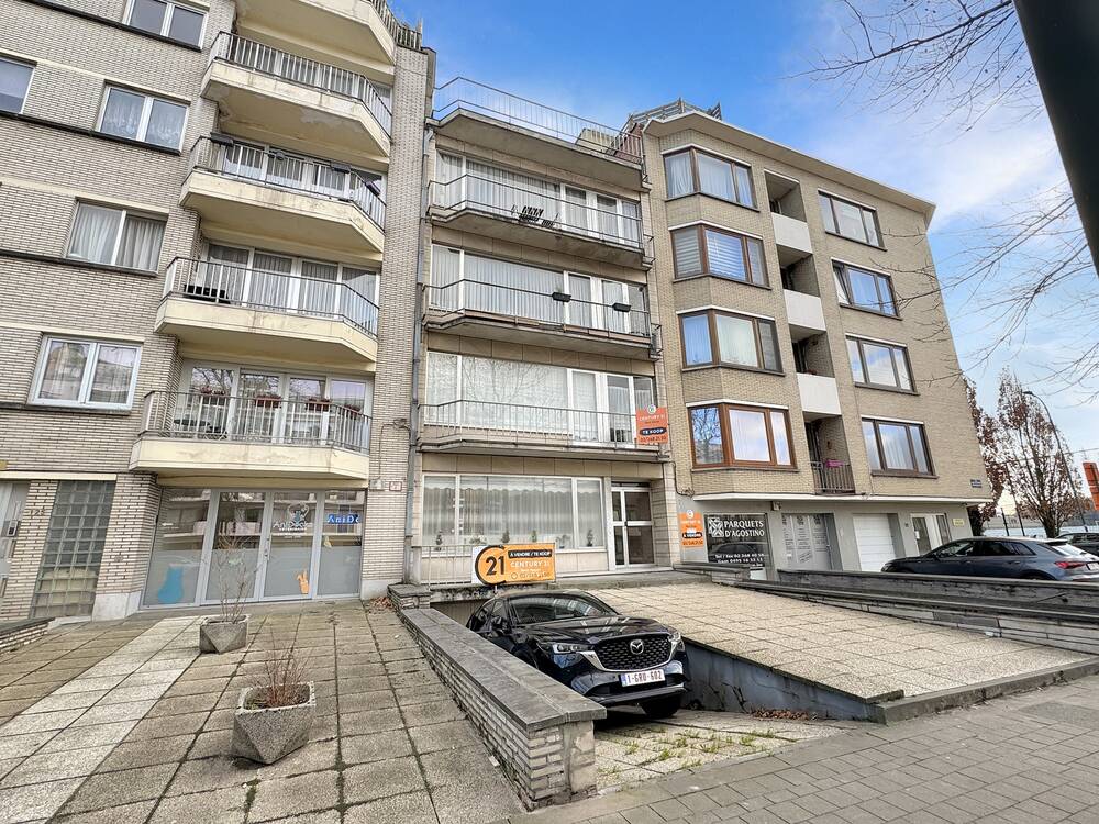 Appartementsgebouw te  koop in Neder-Over-Heembeek 1120 1050000.00€ 10 slaapkamers 400.00m² - Zoekertje 342526