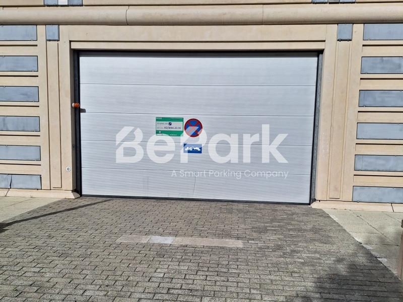 Parking & garage te  huur in Etterbeek 1040 99.00€  slaapkamers m² - Zoekertje 341731