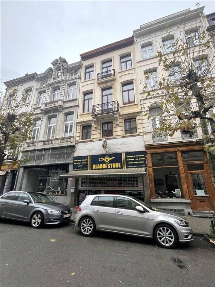 Maison à vendre à Saint-Josse-ten-Noode 1210 950000.00€ 8 chambres 400.00m² - annonce 344052