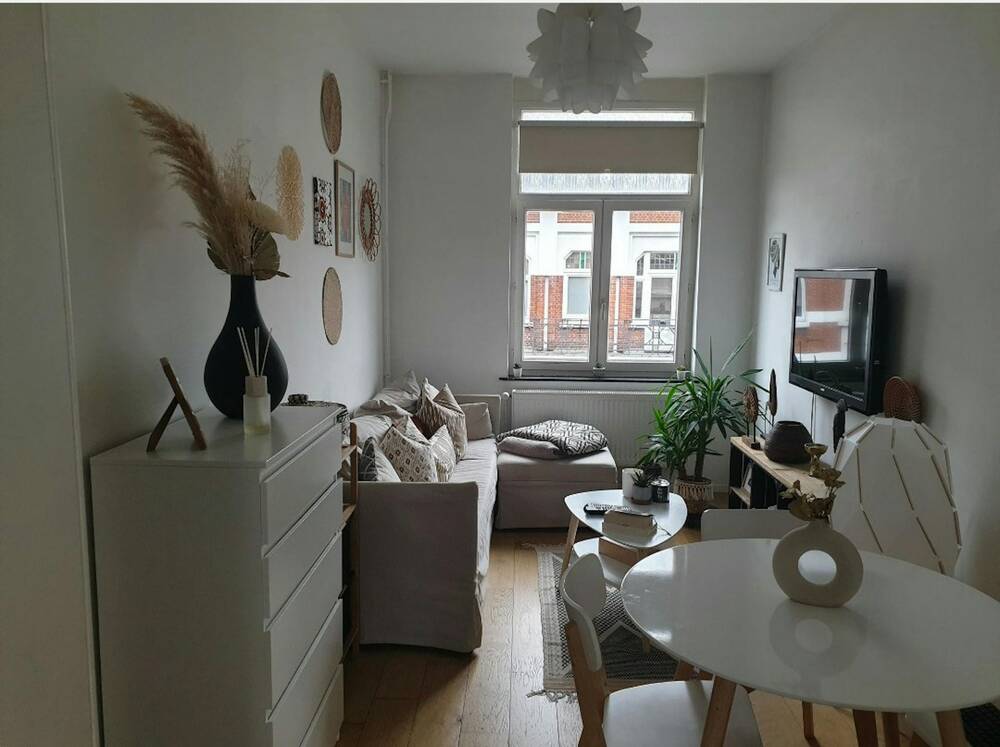 Appartement te  huur in Vorst 1190 1250.00€ 1 slaapkamers 50.00m² - Zoekertje 347859