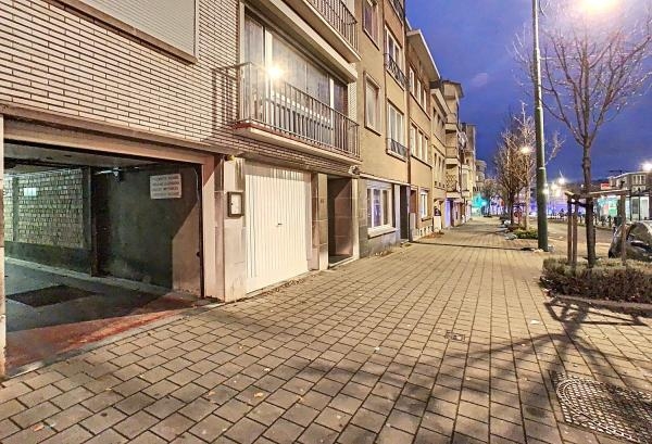 Parking / garage à louer à Laeken 1020 100.00€  chambres 12.00m² - annonce 356837