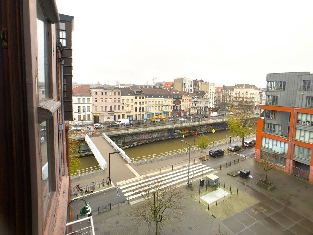 Duplex te  koop in Sint-Jans-Molenbeek 1080 320000.00€ 2 slaapkamers m² - Zoekertje 361161