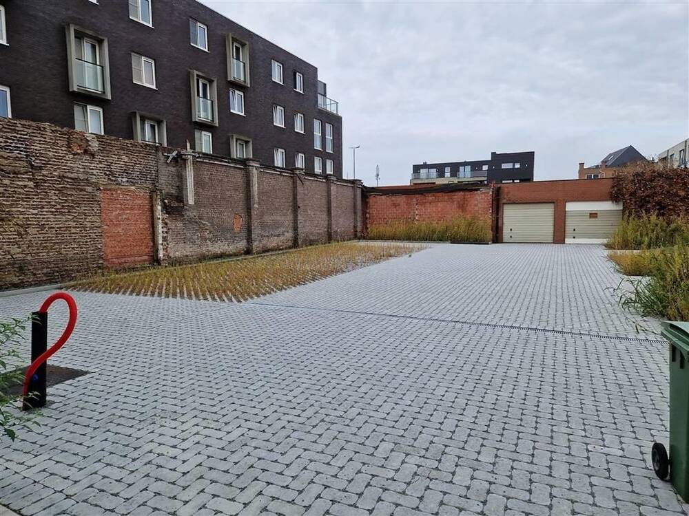 Parking & garage te  koop in Wetteren 9230 17000.00€  slaapkamers m² - Zoekertje 361917