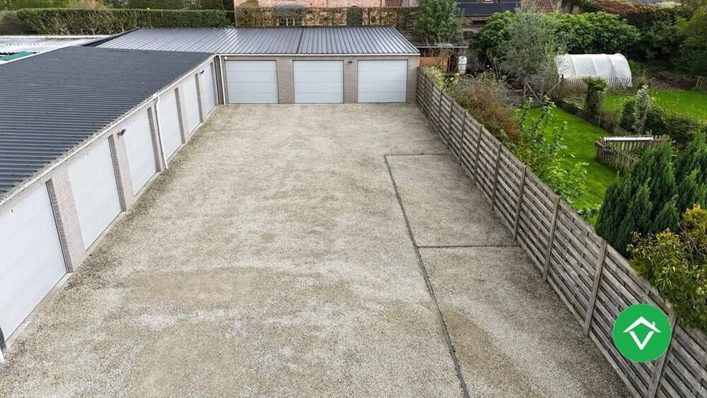 Parking & garage te  koop in Staden 8840 45000.00€  slaapkamers m² - Zoekertje 363340