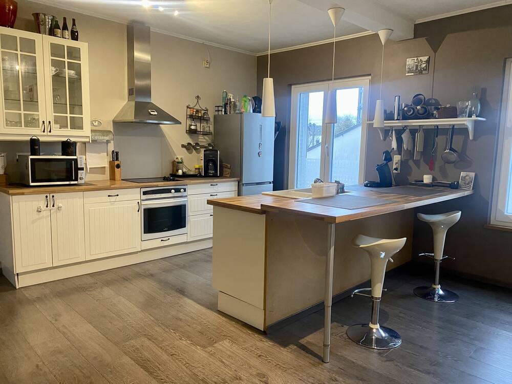 Duplex te  huur in Bertrix 6880 710.00€ 2 slaapkamers 110.00m² - Zoekertje 362837