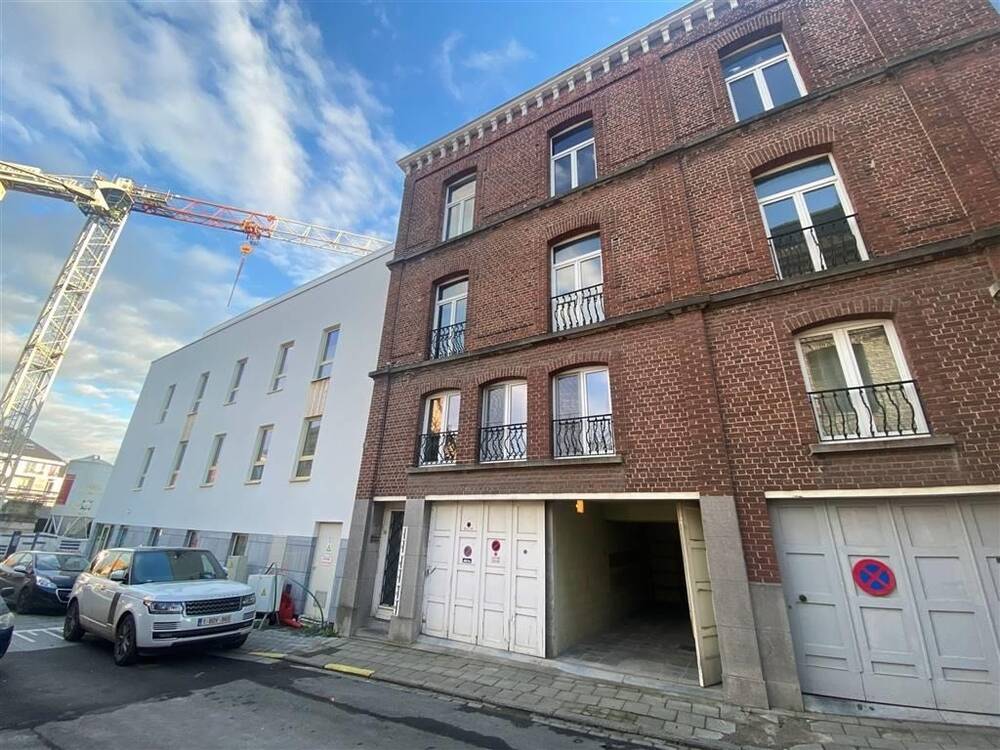 Parking & garage te  huur in Doornik 7500 100.00€  slaapkamers m² - Zoekertje 362827