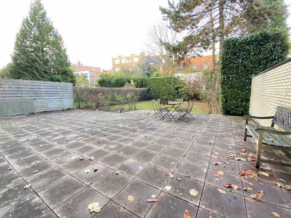 Rez-de-chaussée à vendre à Woluwe-Saint-Lambert 1200 395000.00€ 2 chambres 85.00m² - annonce 363862