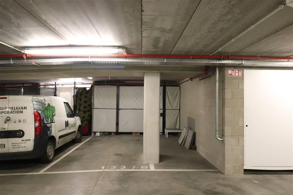 Parking & garage te  koop in Antwerpen 2000 39000.00€  slaapkamers m² - Zoekertje 364203