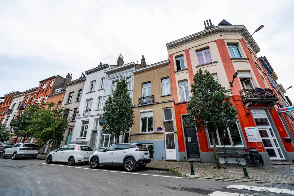 Maison à vendre à Ixelles 1050 499000.00€ 4 chambres 197.00m² - annonce 370453