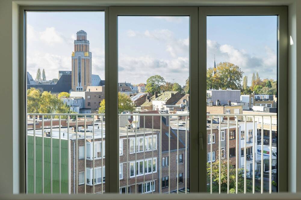 Appartement te  koop in Vorst 1190 320000.00€ 1 slaapkamers 73.00m² - Zoekertje 372256