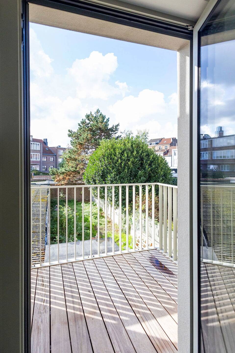 Appartement te  koop in Vorst 1190 240000.00€ 0 slaapkamers 52.00m² - Zoekertje 371843