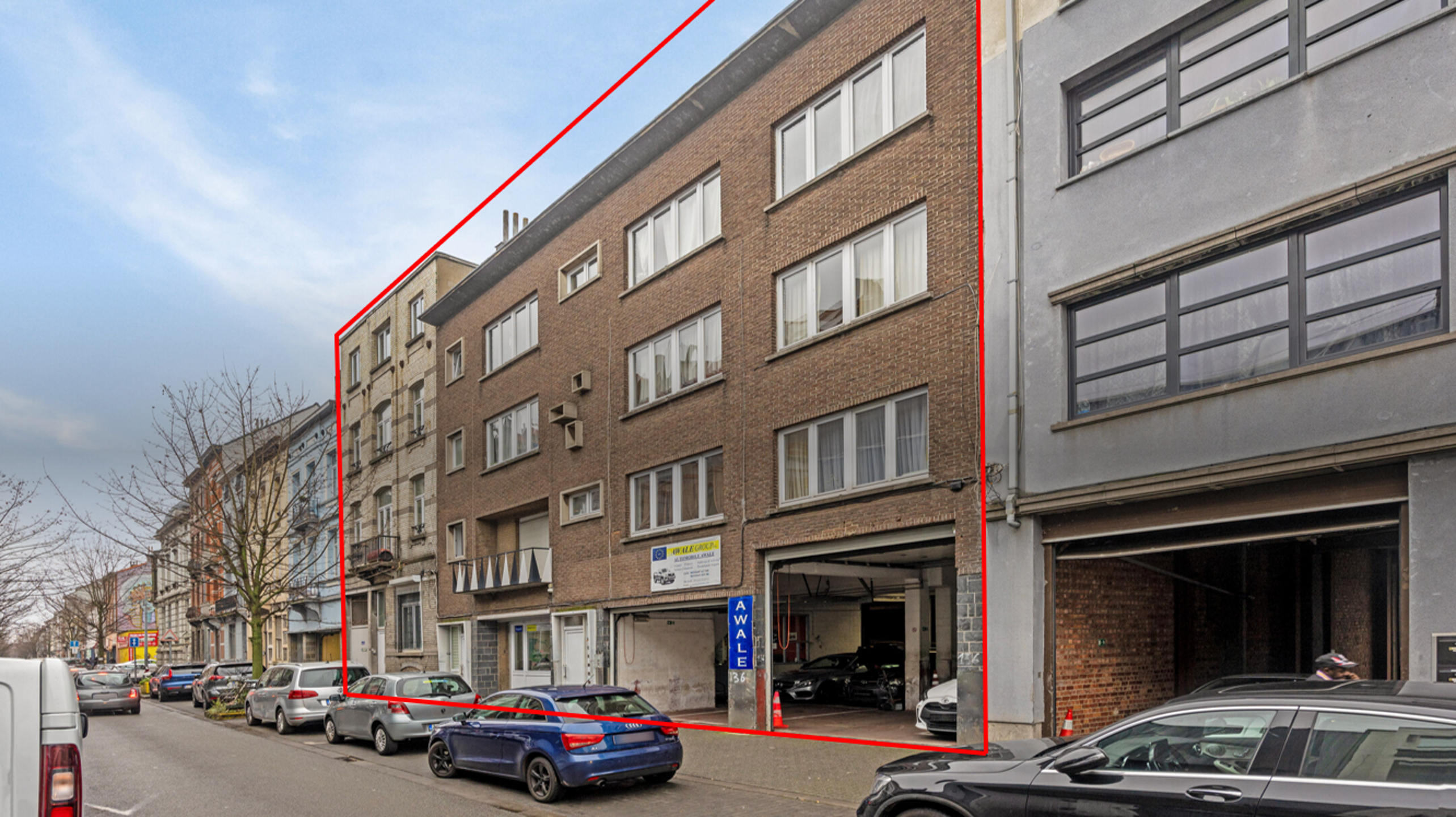 Mixgebouw te  koop in Sint-Jans-Molenbeek 1080 1650000.00€ 16 slaapkamers 1400.00m² - Zoekertje 372903