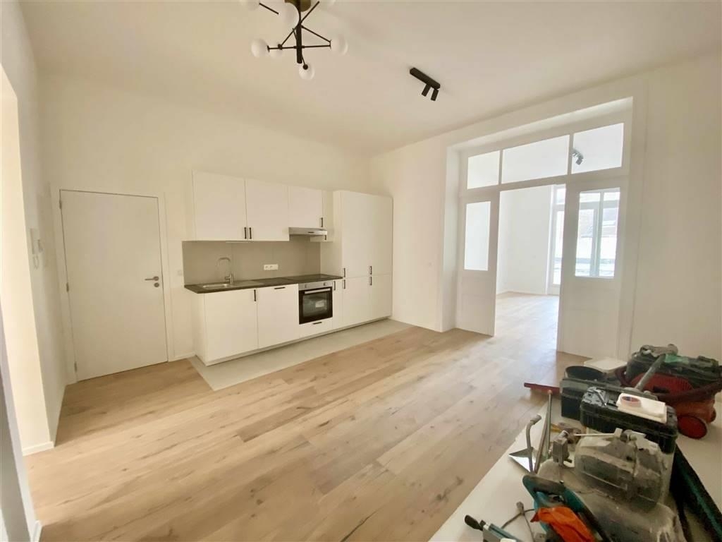 Appartement te  in Schaarbeek 1030 1250.00€ 2 slaapkamers 75.00m² - Zoekertje 373112